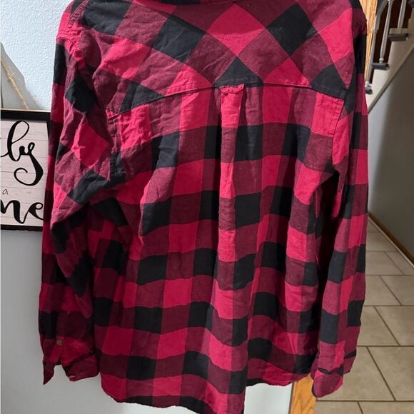 Sonoma Red and Black Plaid Button Down Shirt Size XL - Picture 2 of 8